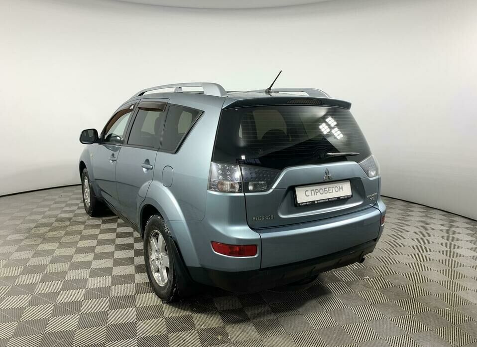 Mitsubishi Outlander 2.4 MT (170 л.с.) 4WD