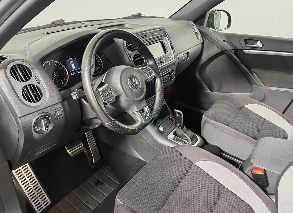Volkswagen Tiguan, I Рестайлинг 2.0 AMT (210 л.с.) 4WD
