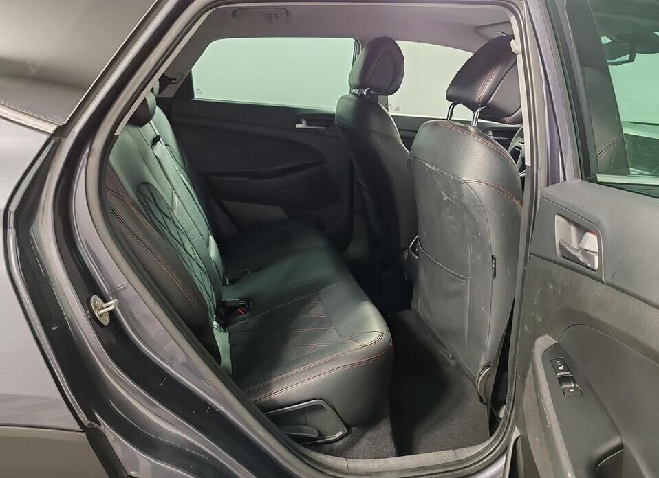 Hyundai Tucson, III 2.0 AT (150 л.с.) 4WD