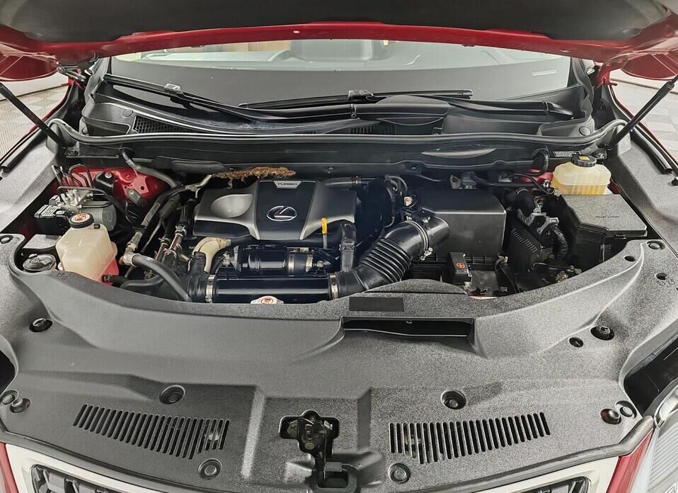 Lexus RX, IV Рестайлинг 300 2.0 AT (238 л.с.) 4WD