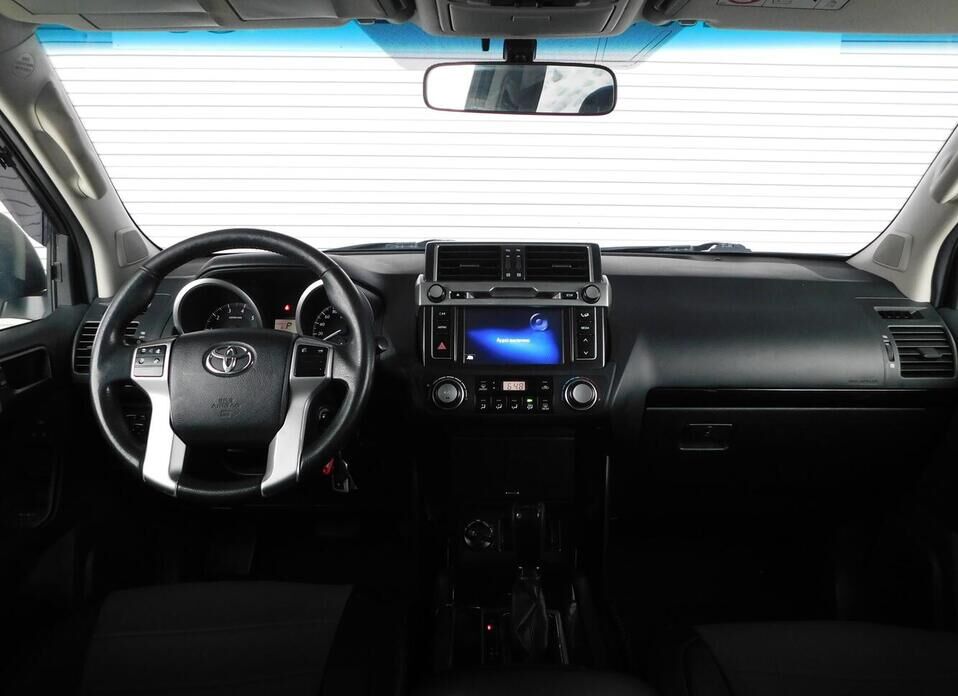 Toyota Land Cruiser Prado, 150 Series Рестайлинг 1 2.7 AT (163 л.с.) 4WD