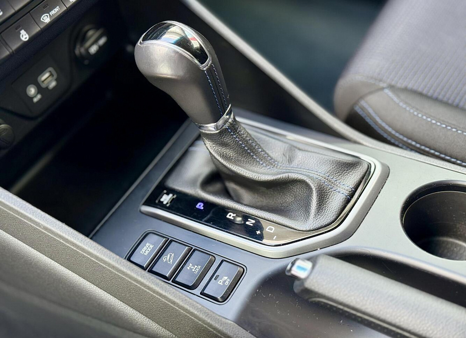 Hyundai Tucson, III 2.0 AT (150 л.с.) 4WD