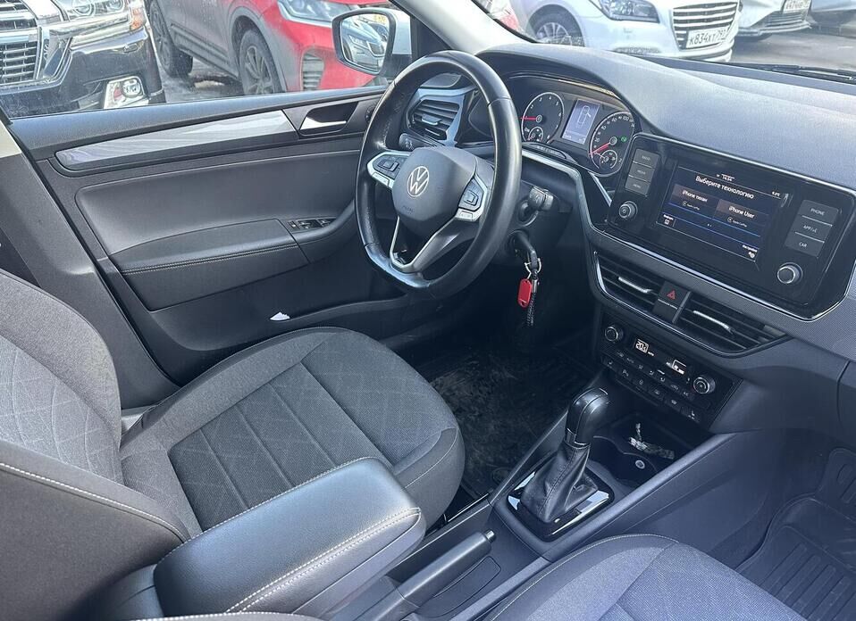 Volkswagen Polo, VI 1.4 AMT (125 л.с.)