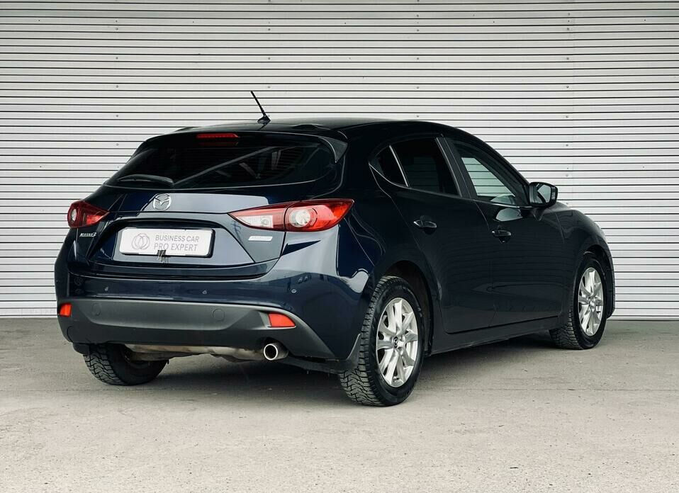 Mazda 3 1.5 AT (120 л.с.)