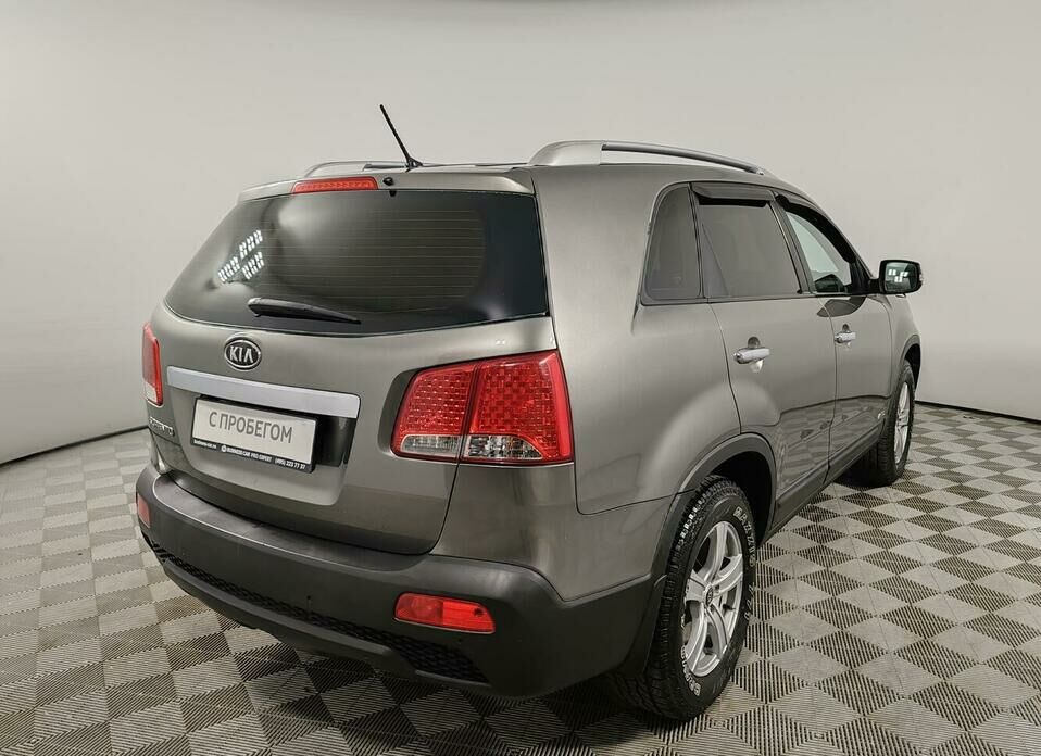 Kia Sorento 2.4 AT (175 л.с.) 4WD