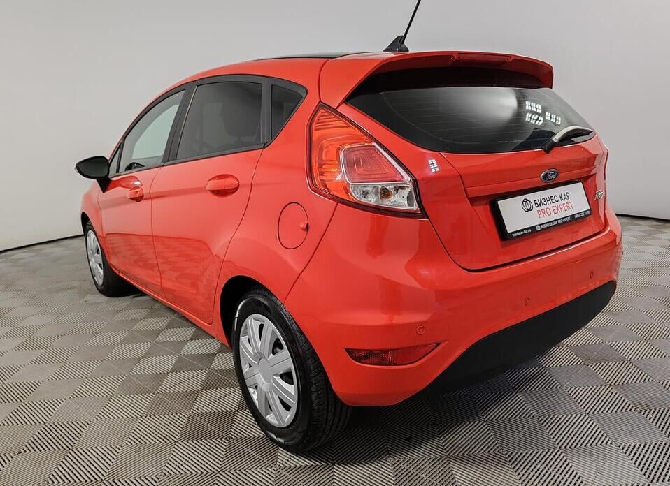 Ford Fiesta 1.6 AMT (105 л.с.)