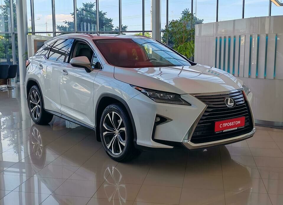 Lexus RX 200t 2.0 AT (238 л.с.) 4WD