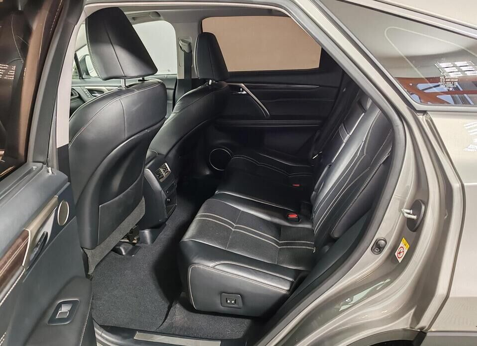 Lexus RX, IV 350 3.5 AT (300 л.с.) 4WD