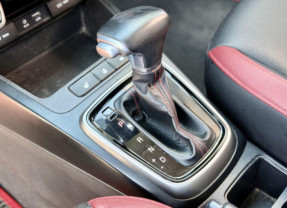 Kia Rio, IV 1.6 AT (123 л.с.)