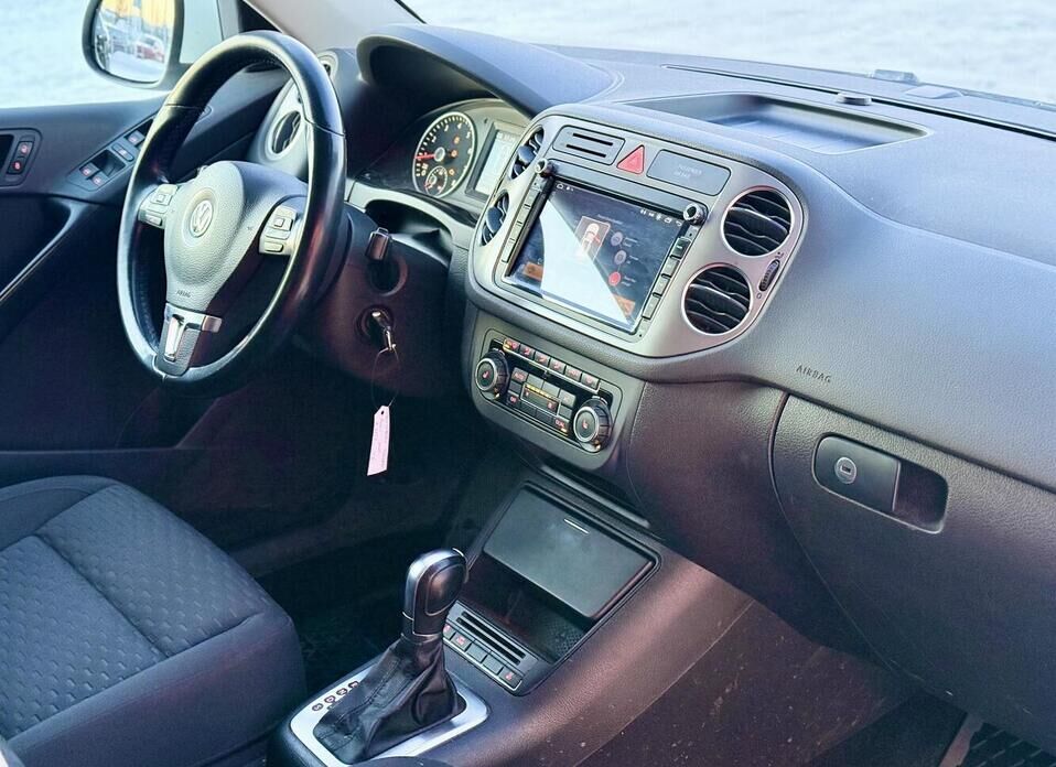 Volkswagen Tiguan, I 2.0 AT (170 л.с.) 4WD