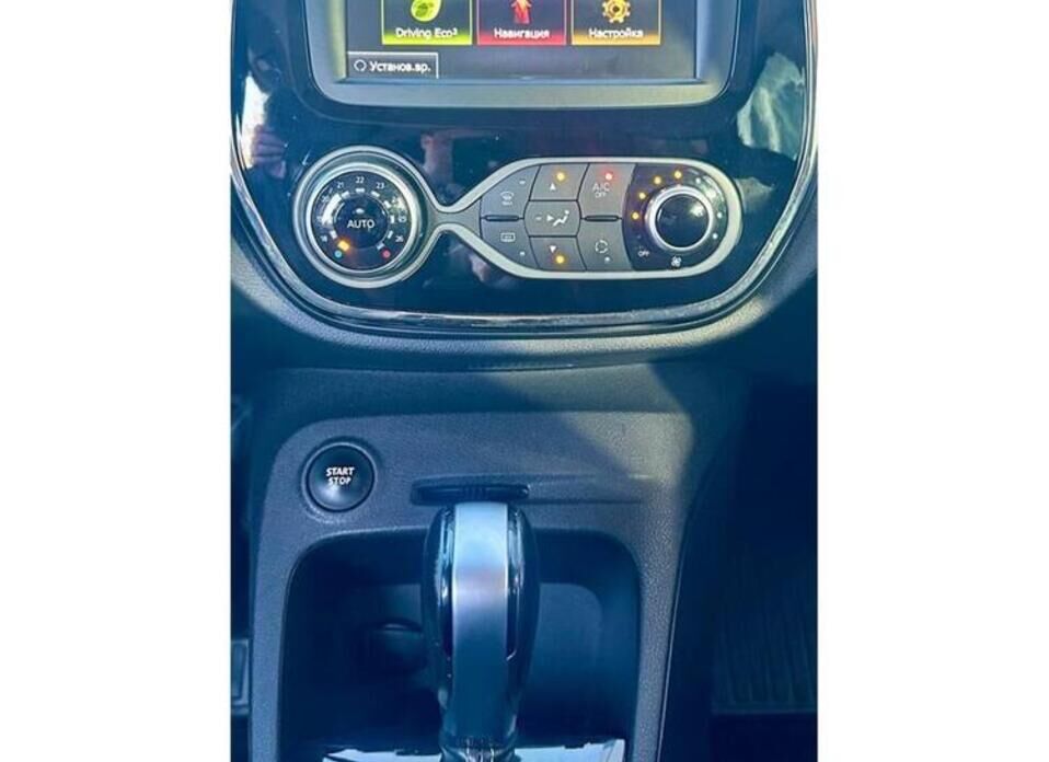 Renault Kaptur, I 1.6 CVT (114 л.с.)