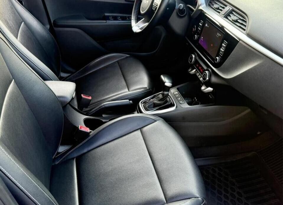 Kia Rio, IV Рестайлинг X 1.6 AT (123 л.с.)