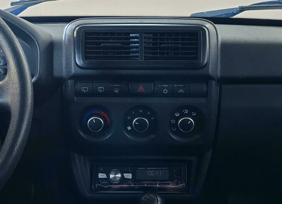 LADA (ВАЗ) Niva Legend 1.7 MT (83 л.с.) 4WD