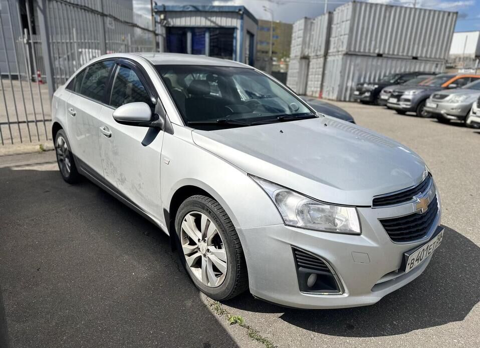 Chevrolet Cruze 1.8 AT (141 л.с.)