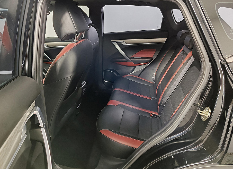 Geely Coolray, I 1.5 AMT (150 л.с.)