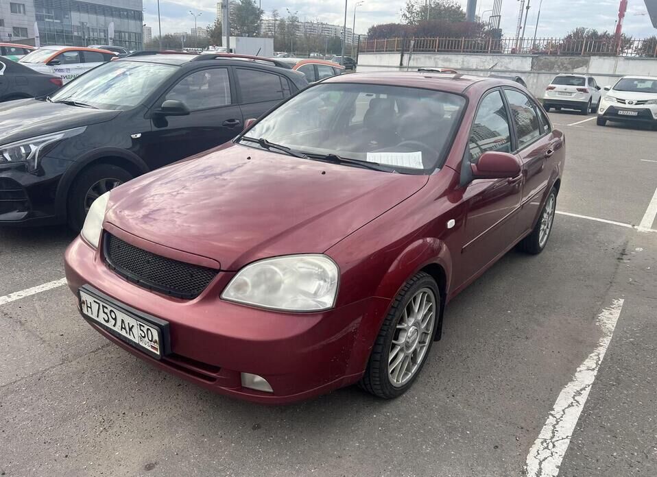 Chevrolet Lacetti 1.8 MT (121 л.с.)