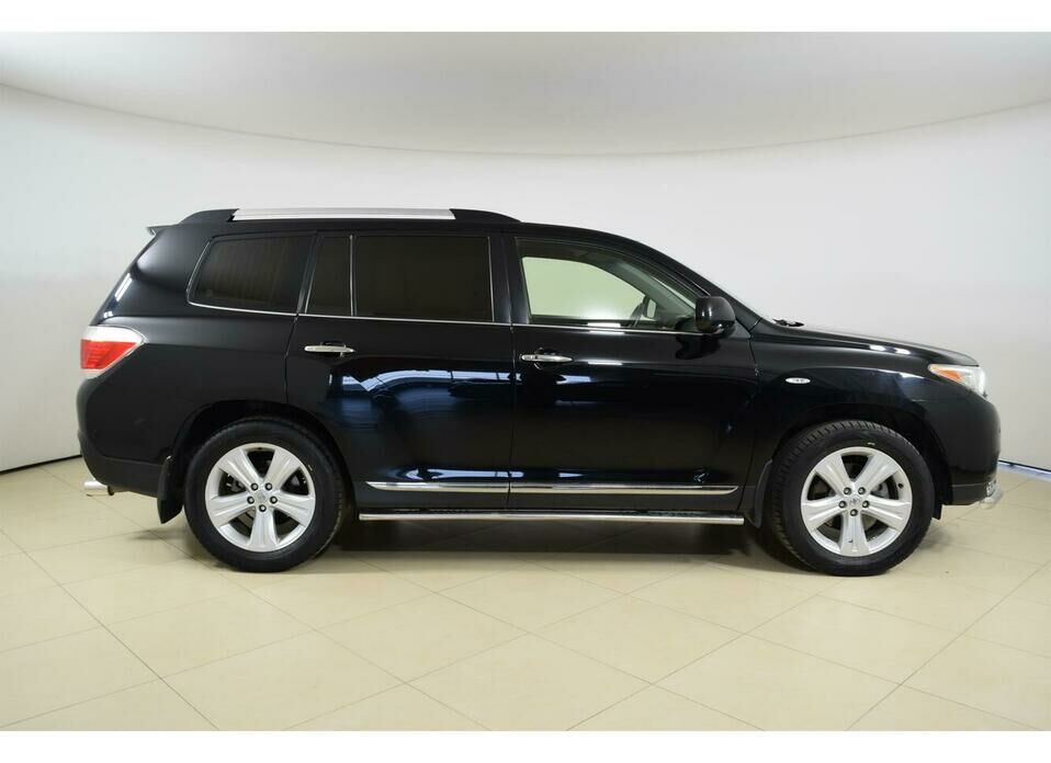 Toyota Highlander 3.5 AT (273 л.с.) 4WD