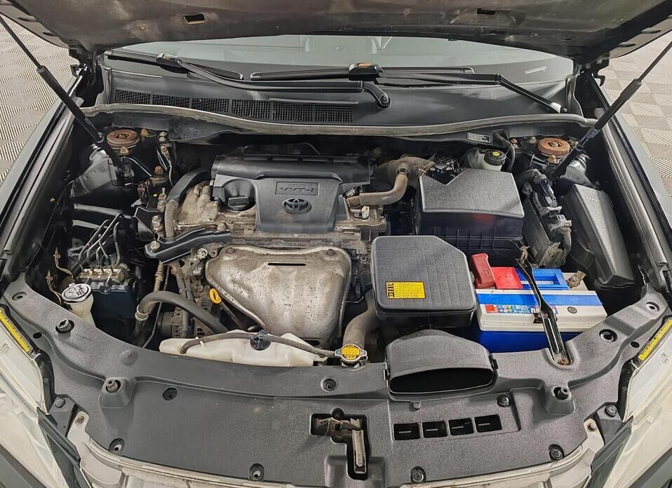 Toyota Camry, VII (XV50) 2.5 AT (181 л.с.)