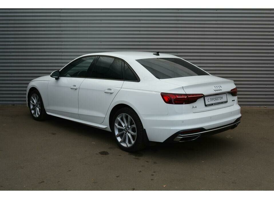 Audi A4 45 TFSI 2.0 AMT (249 л.с.) 4WD