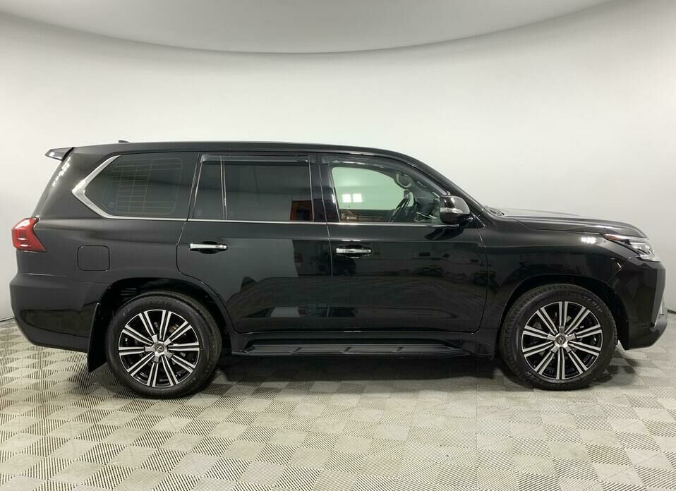 Lexus LX 450d 4.5d AT (272 л.с.) 4WD