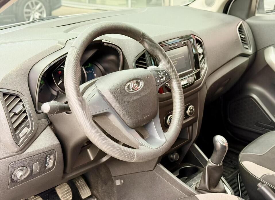 LADA (ВАЗ) XRAY, I 1.6 MT (110 л.с.)