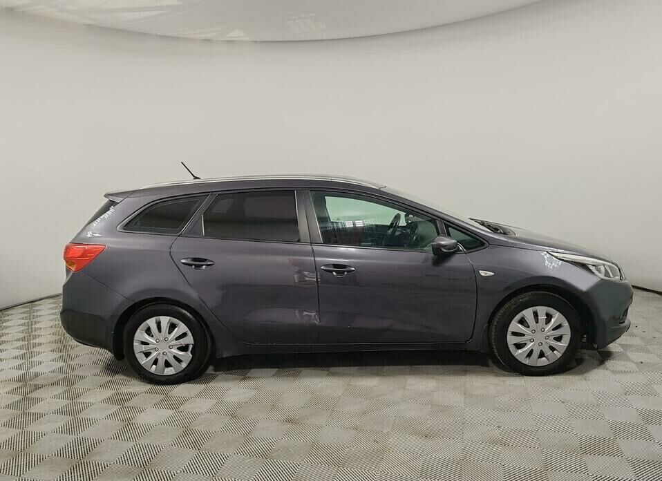 Kia Ceed 1.6 AT (129 л.с.)