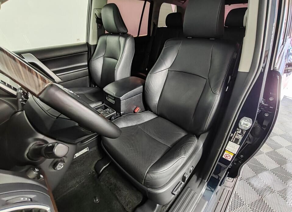 Toyota Land Cruiser Prado 2.8d AT (177 л.с.) 4WD