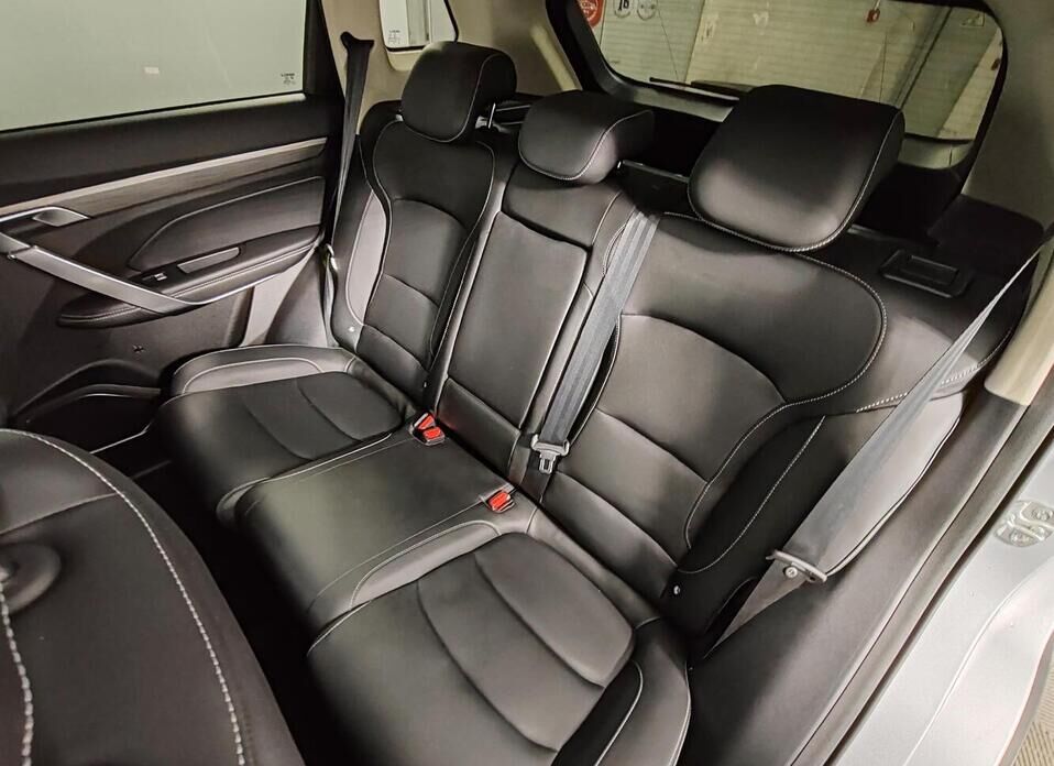 Geely Atlas Pro 1.5 AT (150 л.с.)