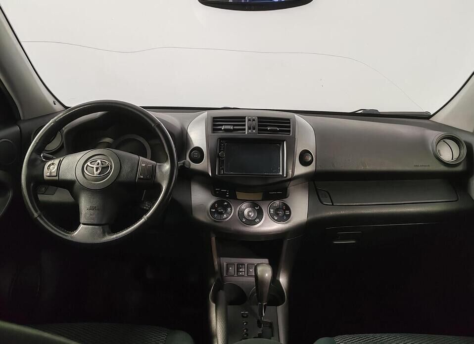 Toyota RAV4 2.4 AT (170 л.с.) 4WD