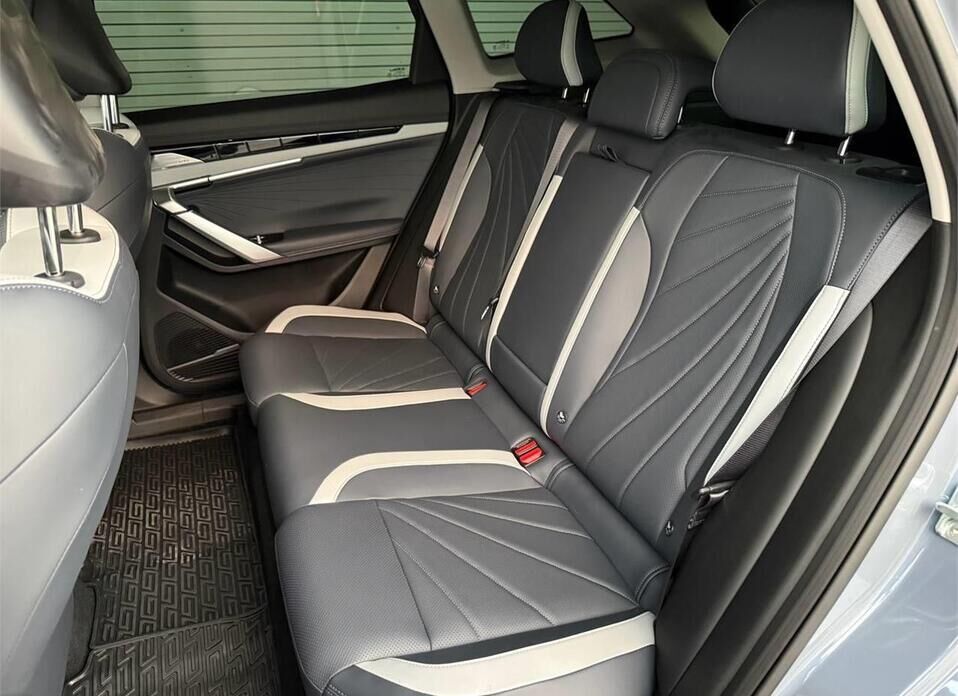 Geely Atlas, II 2.0 AMT (200 л.с.)