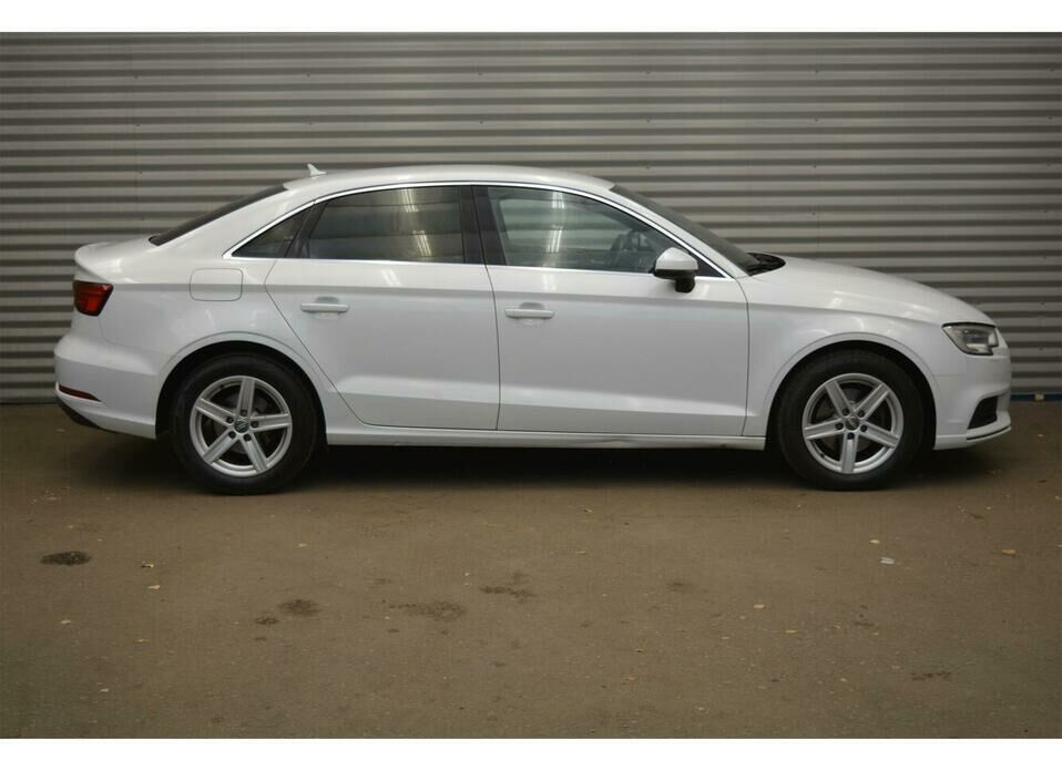 Audi A3 1.4 AMT (150 л.с.)