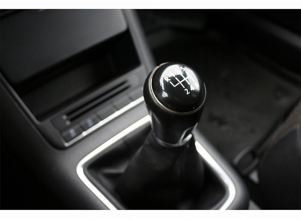 Volkswagen Tiguan, I Рестайлинг 1.4 MT (122 л.с.)