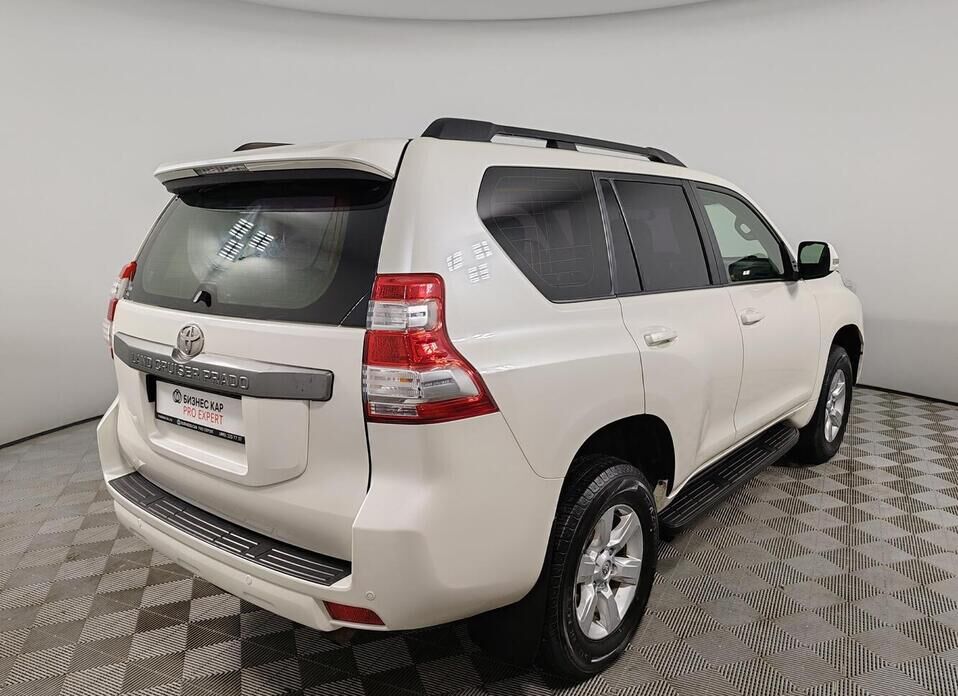 Toyota Land Cruiser Prado 2.8d AT (200 л.с.) 4WD