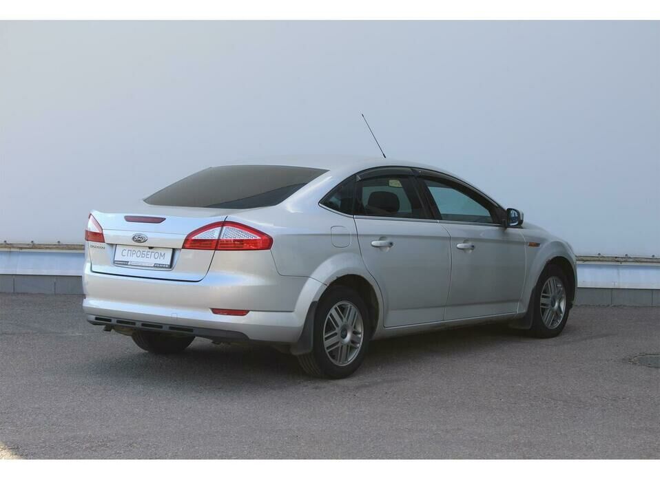 Ford Mondeo 2.3 AT (161 л.с.)