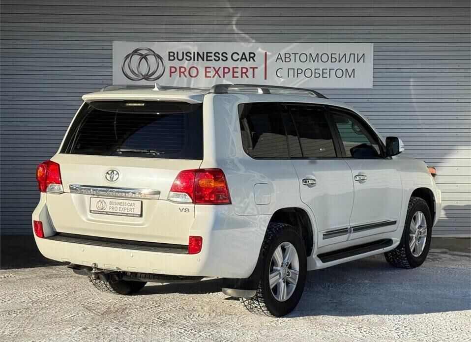 Toyota Land Cruiser, 200 Series Рестайлинг 1 4.5d AT (235 л.с.) 4WD