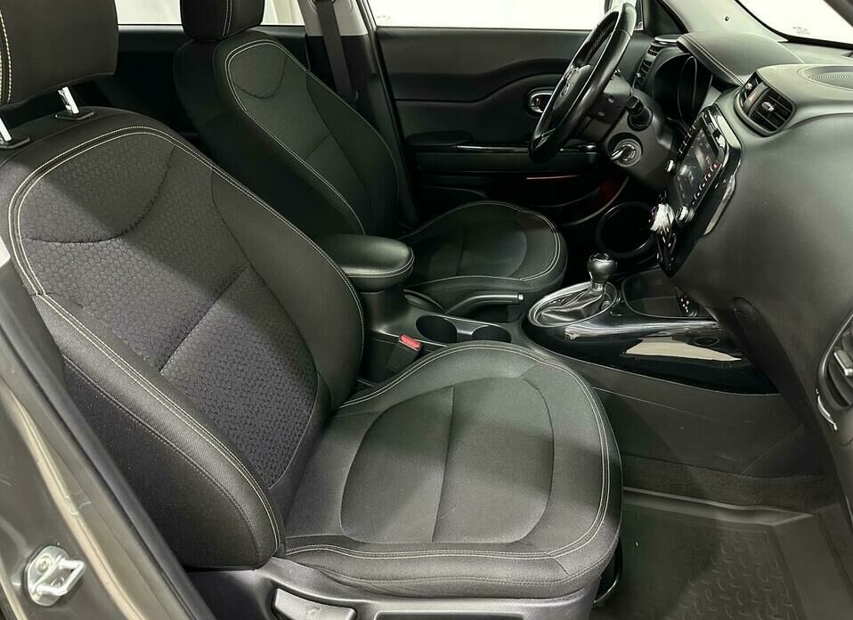 Kia Soul 1.6 AT (124 л.с.)