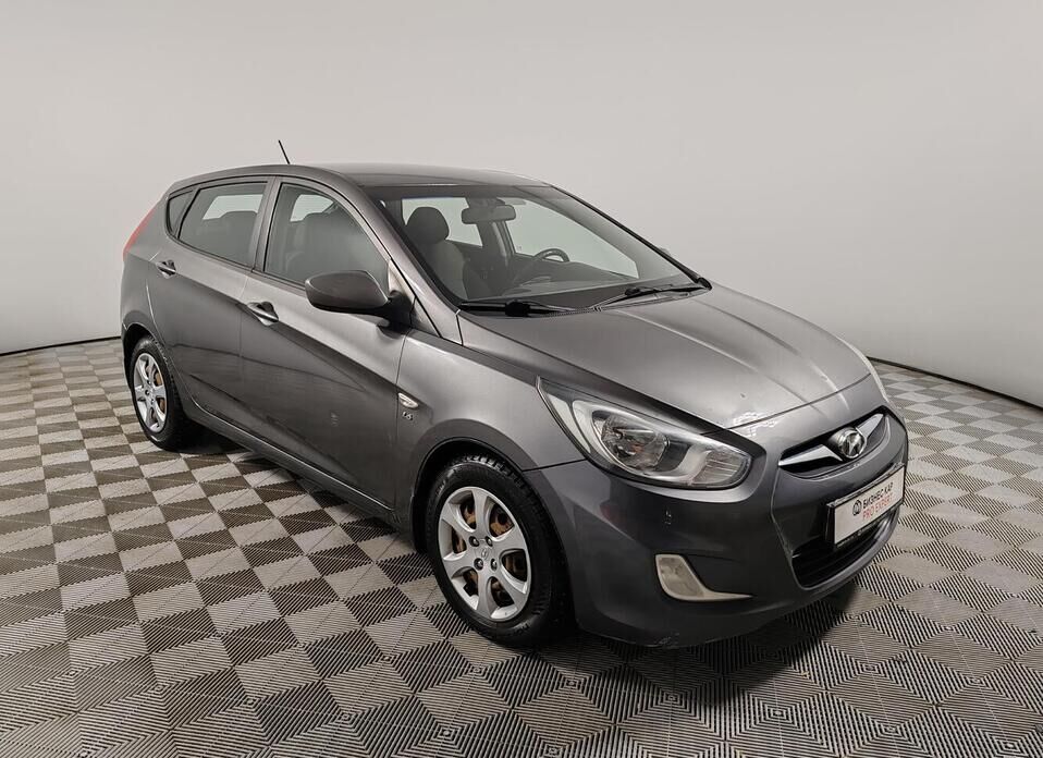 Hyundai Solaris, I 1.6 AT (123 л.с.)