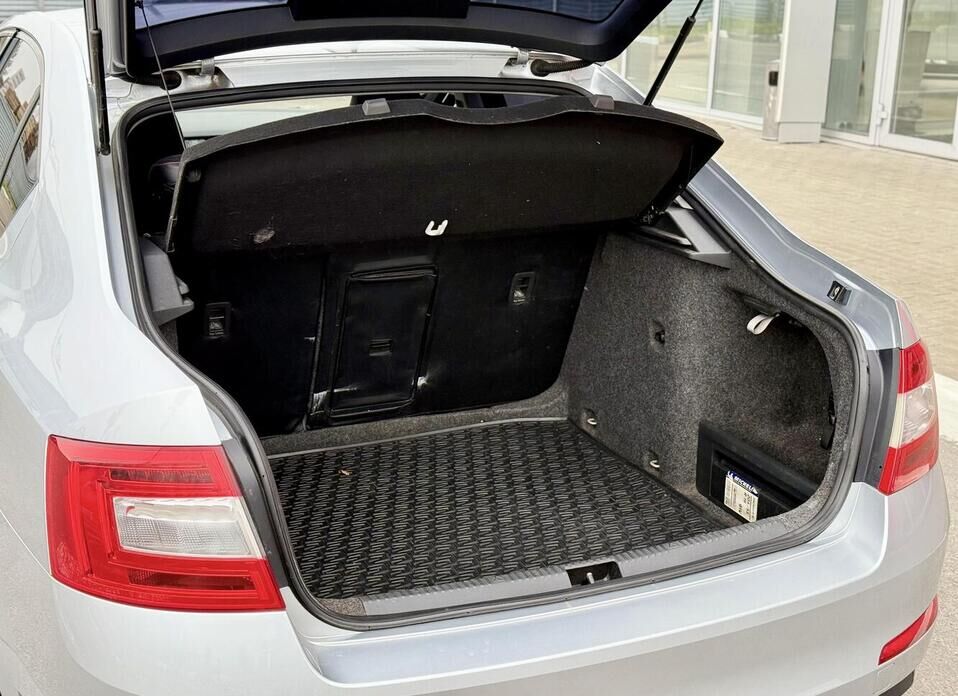 Skoda Octavia, III (A7) 1.8 AMT (180 л.с.)