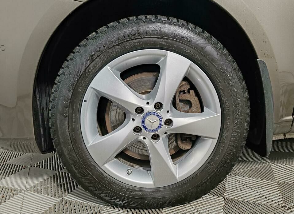 Mercedes-Benz V-Класс 250 d компактный 2.1d AT (190 л.с.) 4WD