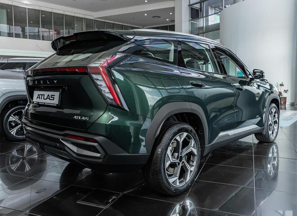 Geely Atlas, II 1.5 AMT (147 л.с.)