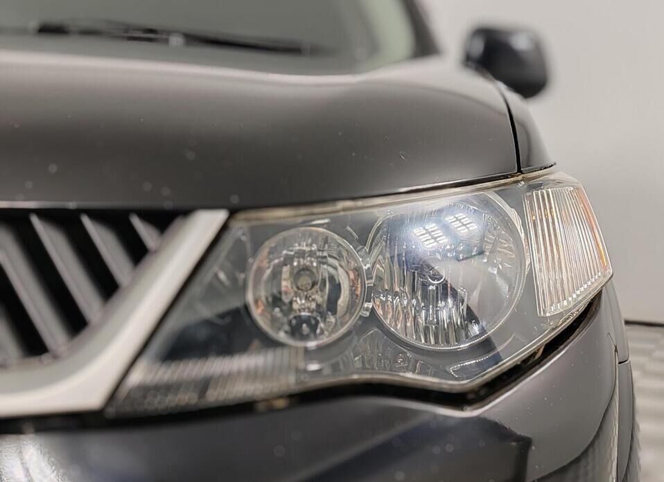 Mitsubishi Outlander, II 2.4 CVT (170 л.с.) 4WD