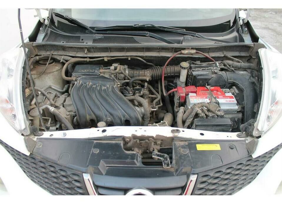 Nissan Juke 1.6 MT (117 л.с.)