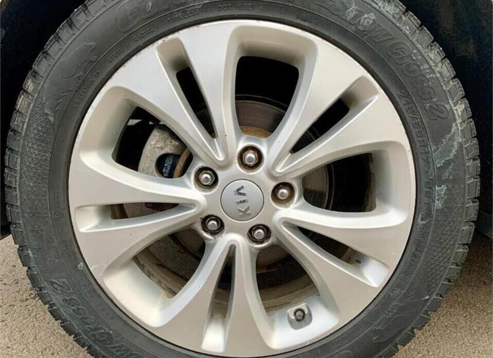Kia Soul 1.6 AT (124 л.с.)