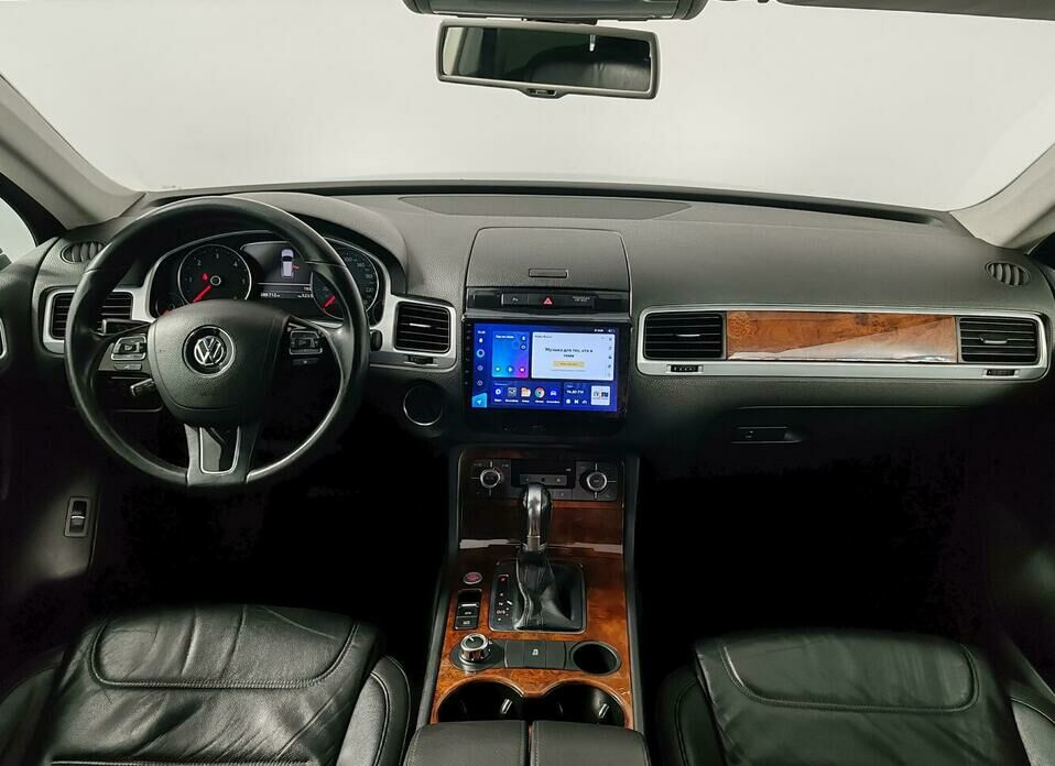 Volkswagen Touareg 3.0d AT (204 л.с.) 4WD