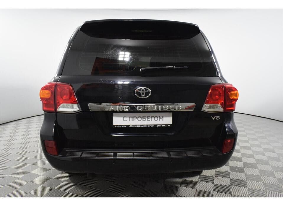 Toyota Land Cruiser, 200 Series Рестайлинг 1 4.5d AT (235 л.с.) 4WD