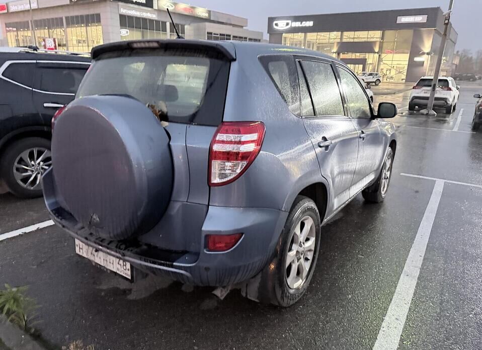 Toyota RAV4, III (XA30) Рестайлинг 2.0 CVT (158 л.с.) 4WD