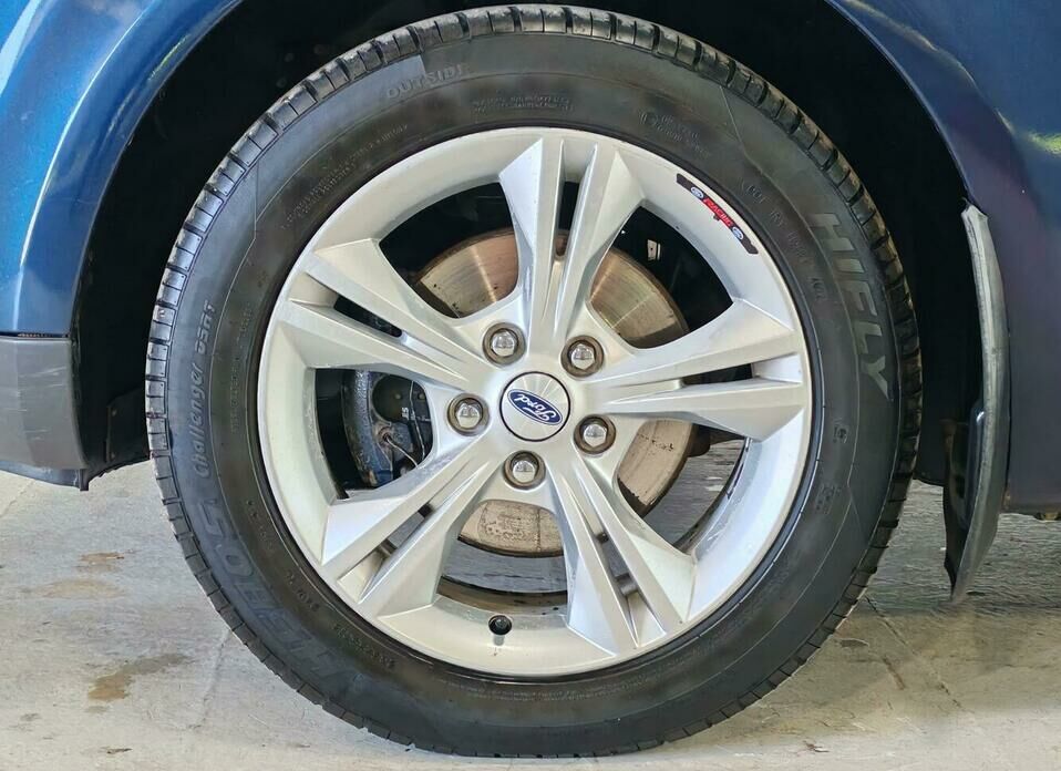 Ford C-MAX 1.8 MT (125 л.с.)
