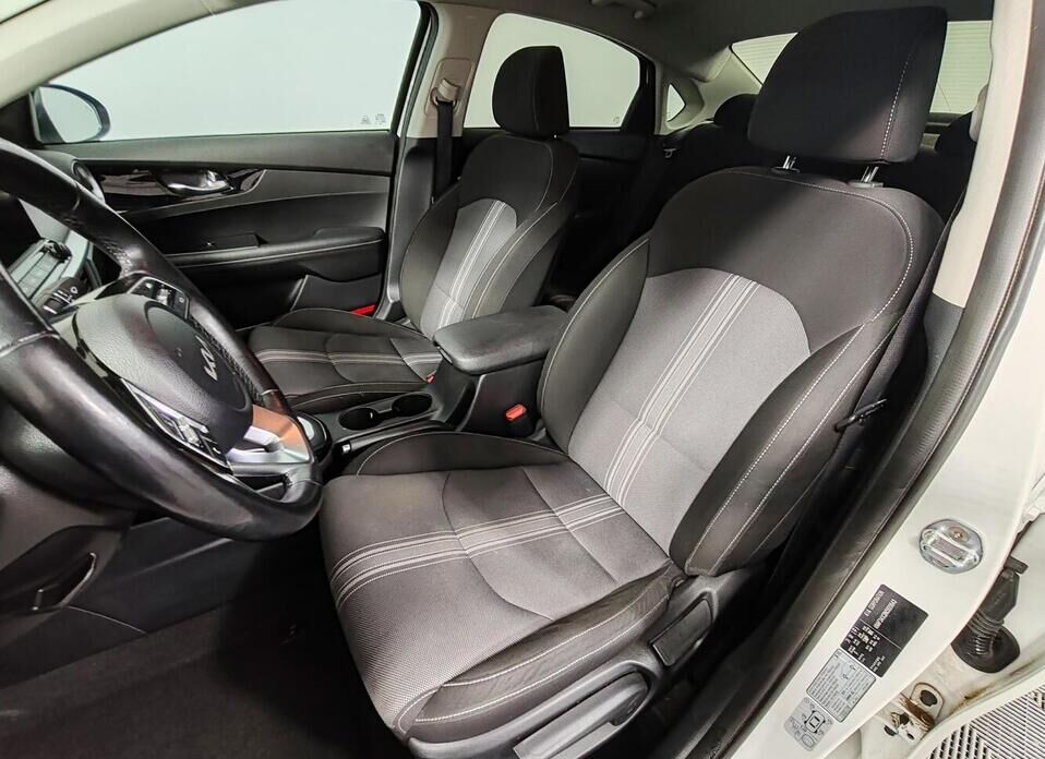 Kia Cerato, IV Рестайлинг 2.0 AT (150 л.с.)