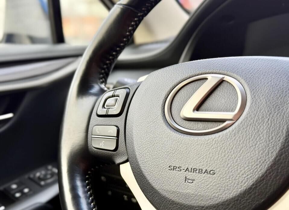 Lexus NX, I Рестайлинг 200 2.0 CVT (150 л.с.) 4WD