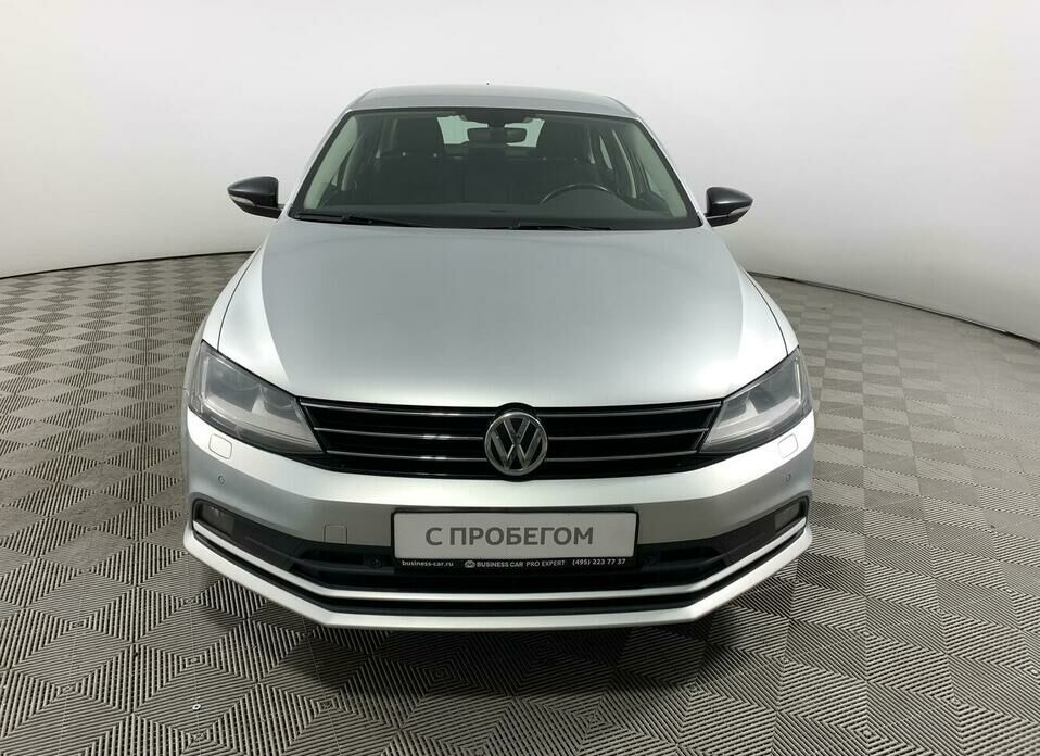 Volkswagen Jetta 1.6 AT (110 л.с.)